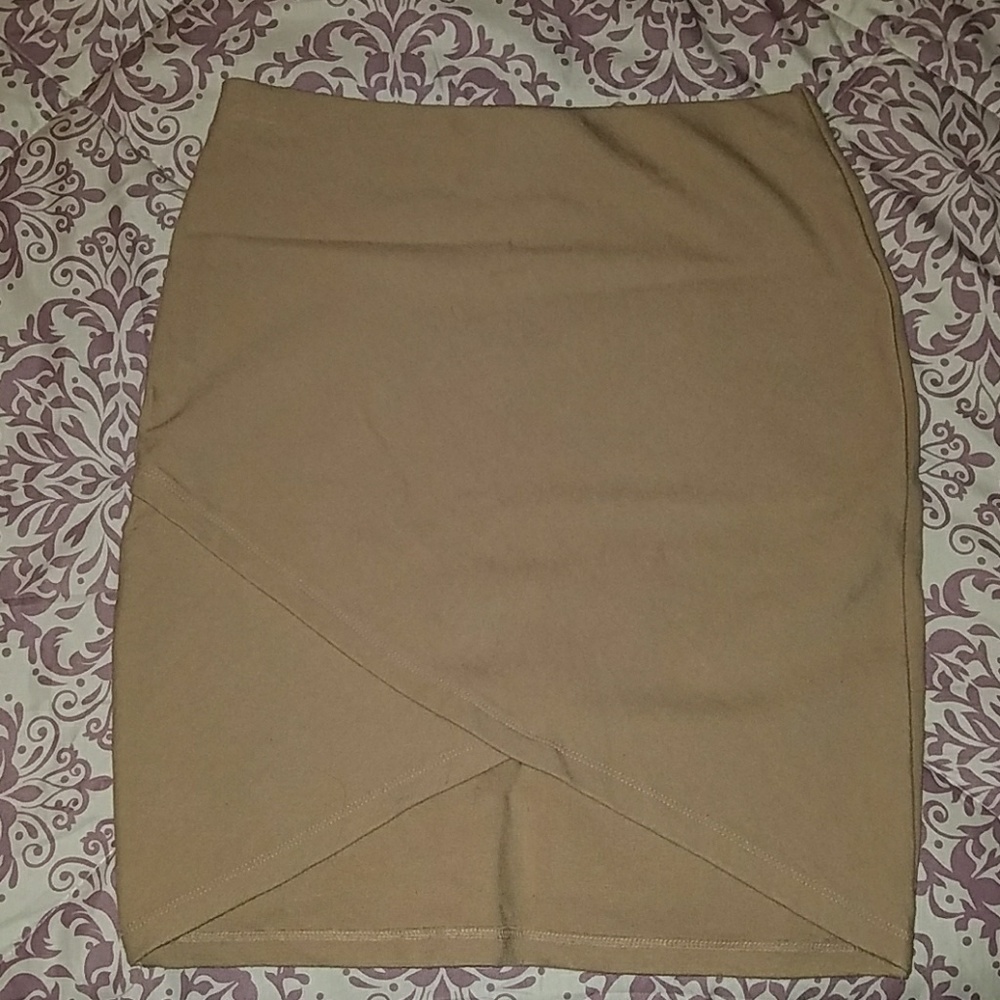 Mini skirt ✨